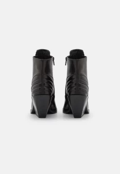 Zign Leather - Santiags - Black -Mode Zign 0a3b7e1ea40841318f9cb734969a5c0f scaled