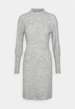 Zign Adaptive Perkin Ausschnitt Basic Mini Strickkleid - Robe Pull - Mottled Grey 18 Zign Adaptive Perkin Ausschnitt Basic Mini Strickkleid - Robe Pull - Mottled Grey -Mode Zign 1eca54f8bc2f4ddcba1418d00ecae03c scaled