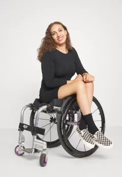 Zign T-Shirt À Manches Longues - Black -Mode Zign 5e34f1d5e2de41bbb88bf8b8a72116ba scaled