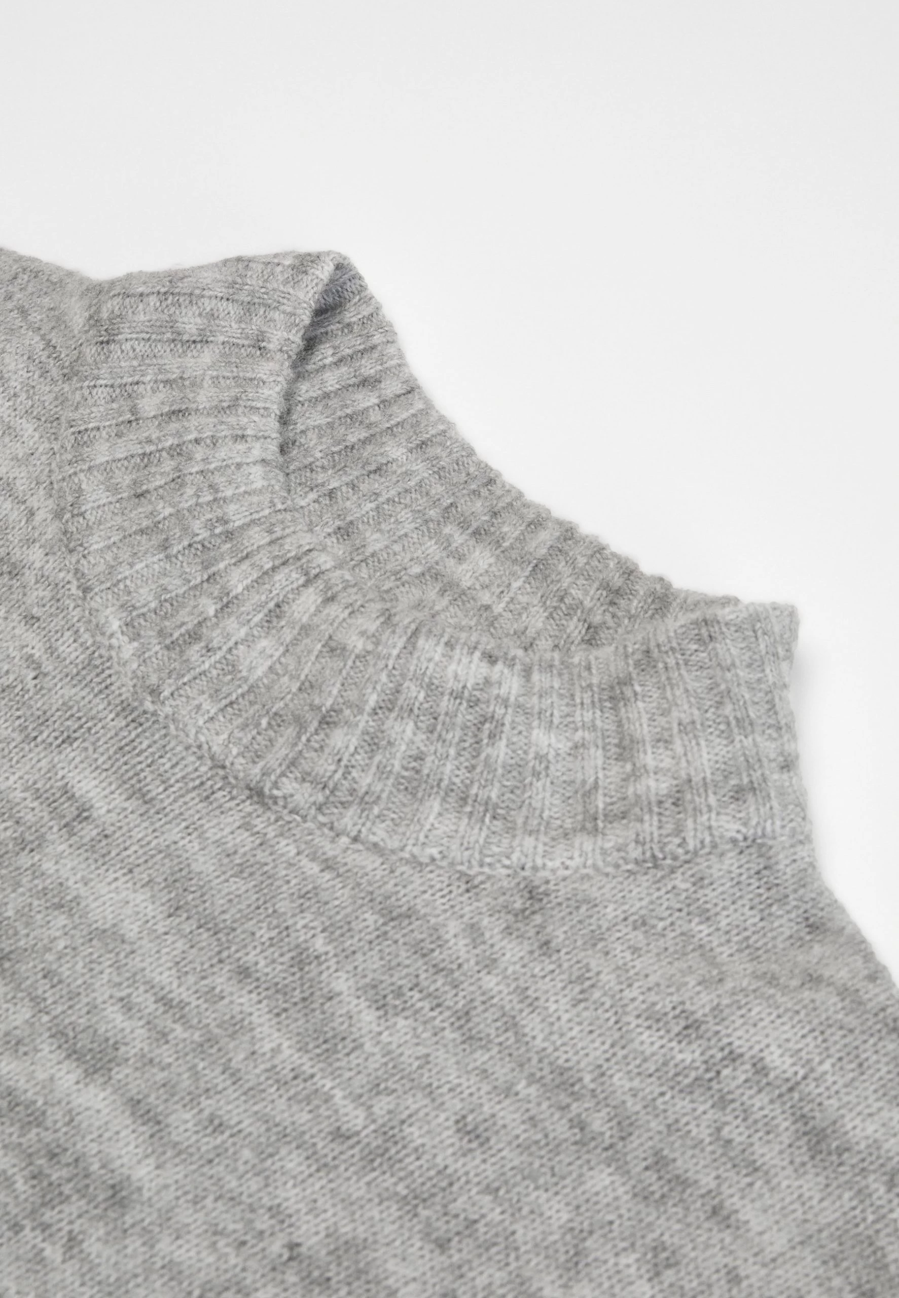 Zign Adaptive Perkin Ausschnitt Basic Mini Strickkleid - Robe Pull - Mottled Grey 10 Zign Adaptive Perkin Ausschnitt Basic Mini Strickkleid - Robe Pull - Mottled Grey – Image 10