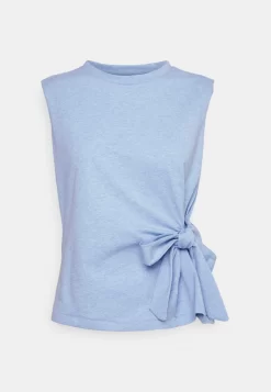 Zign T-Shirt Imprimé - Light Blue 8 Zign T-Shirt Imprimé - Light Blue -Mode Zign d0cf0dd6a6054ccd9e4f790f111d87f0 scaled