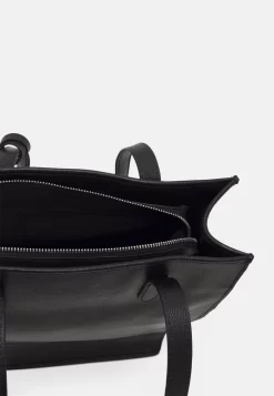 Zign Leather - Cabas - Black -Mode Zign d3547b76d15248c898b8f9c73665ddd1 scaled