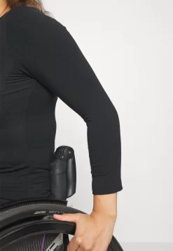 Zign T-Shirt À Manches Longues - Black -Mode Zign eabdaae1118c47679257dc49e3eadc0f scaled