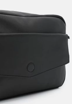 Zign Leather - Sac Bandoulière - 802 - Black -Mode Zign ec3ab1d9b01842da84cafad9854e74f8 scaled